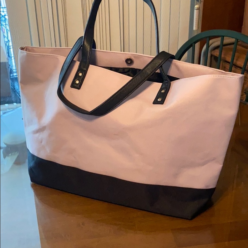 Luludharma tote bag